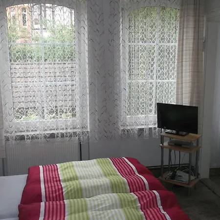 Und Christine Kilian Eisenach